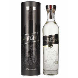 Facundo NEO Silver Rum 40% Vol. 0,7l dovanų dėžutėje