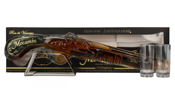 Mocambo Ron Añejo 10 Years Solera Limitada Edición Anniversario Buccaneer Pistol 40% Vol. 0,2l dovanų dėžutėje su dviem taurelėmis