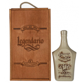 Legendario Ron Gran Reserva Añejo 15 Años 40% Vol. 0,7l medinėje dėžutėje