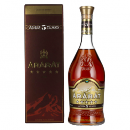 Ararat 5 Years Old 40% Vol. 0,7l dovanų dėžutėje