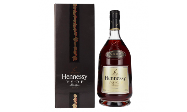 Hennessy V.S.O.P Privilège Cognac 40% Vol. 1,5l dovanų dėžutėje