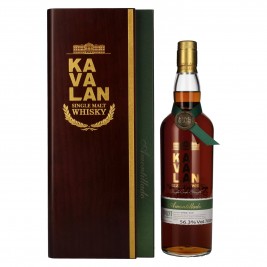 Kavalan SOLIST Amontillado Cask 56,3% Vol. 0,7l medinėje dėžutėje