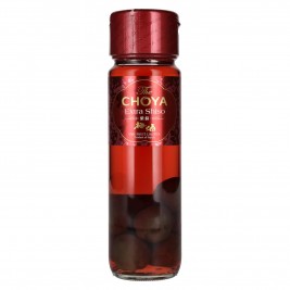 The Choya Extra Shiso Umeshu Red 17% Vol. 0,7l