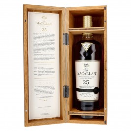 The Macallan 25 Years Old SHERRY OAK 2024 43% Vol. 0,7l medinėje dėžėje