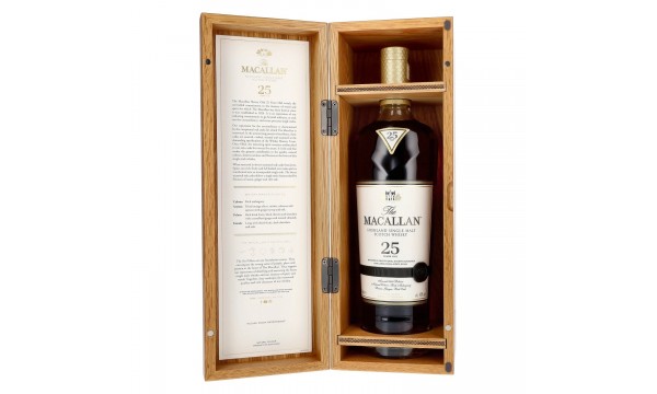 The Macallan 25 Years Old SHERRY OAK 2024 43% Vol. 0,7l medinėje dėžėje The Macallan 25 Years Old SHERRY OAK 2024 43% Vol. 0,7l medinėje dėžėje