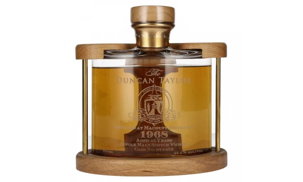 Duncan Taylor MACDUFF 45 Years Old Tantalus 1968 45,2% Vol. 0,7l medinėje dėžutėje