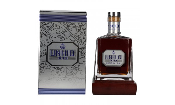 Unhiq XO Unique Malt Rum 42% Vol. 0,5l dovanų dėžutėje