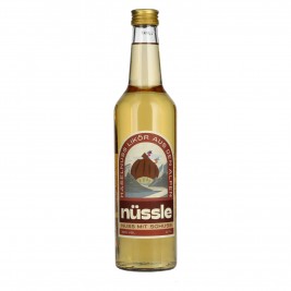 NÜSSLE Nuss with Schuss Haselnuss Likör 30% Vol. 0,7l