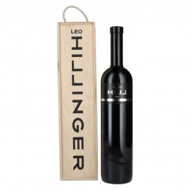 Hillinger Small Hill red 2022 13% Vol. 1,5l medinėje dėžėje, sausas
