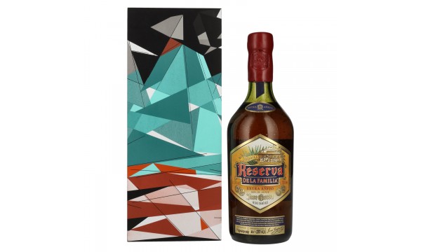 José Cuervo Reserva de la Familia EXTRA AÑEJO 100% de Agave Tequila 2023 38% Vol. 0,7l medinėje dėžutėje