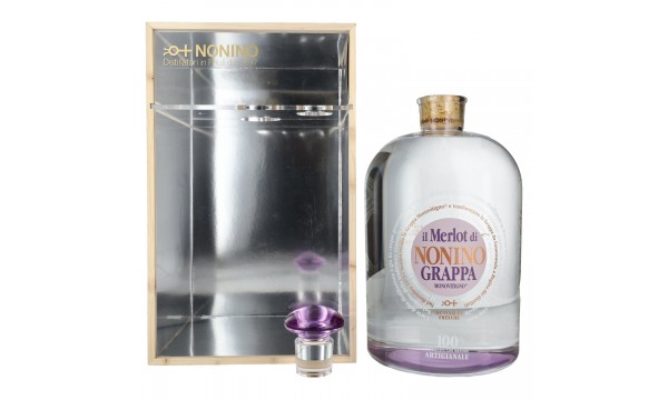 Nonino Grappa Monovitigno il Merlot 41% Vol. 6,3l medinėje dėžėje su dozavimo pompa