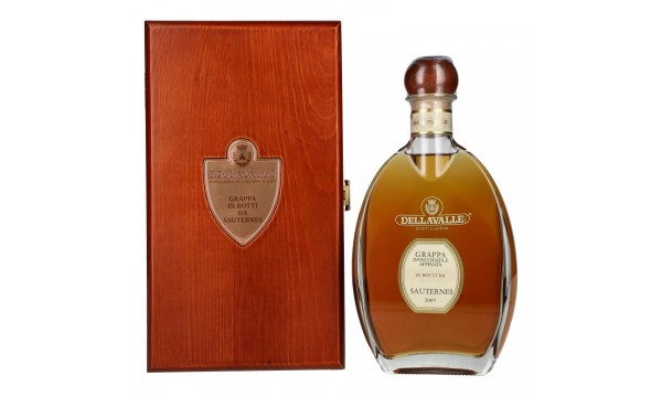 Dellavalle Grappa Affinata SAUTERNES statinėse 2007 42% Vol. 0,7l medinėje dėžėje